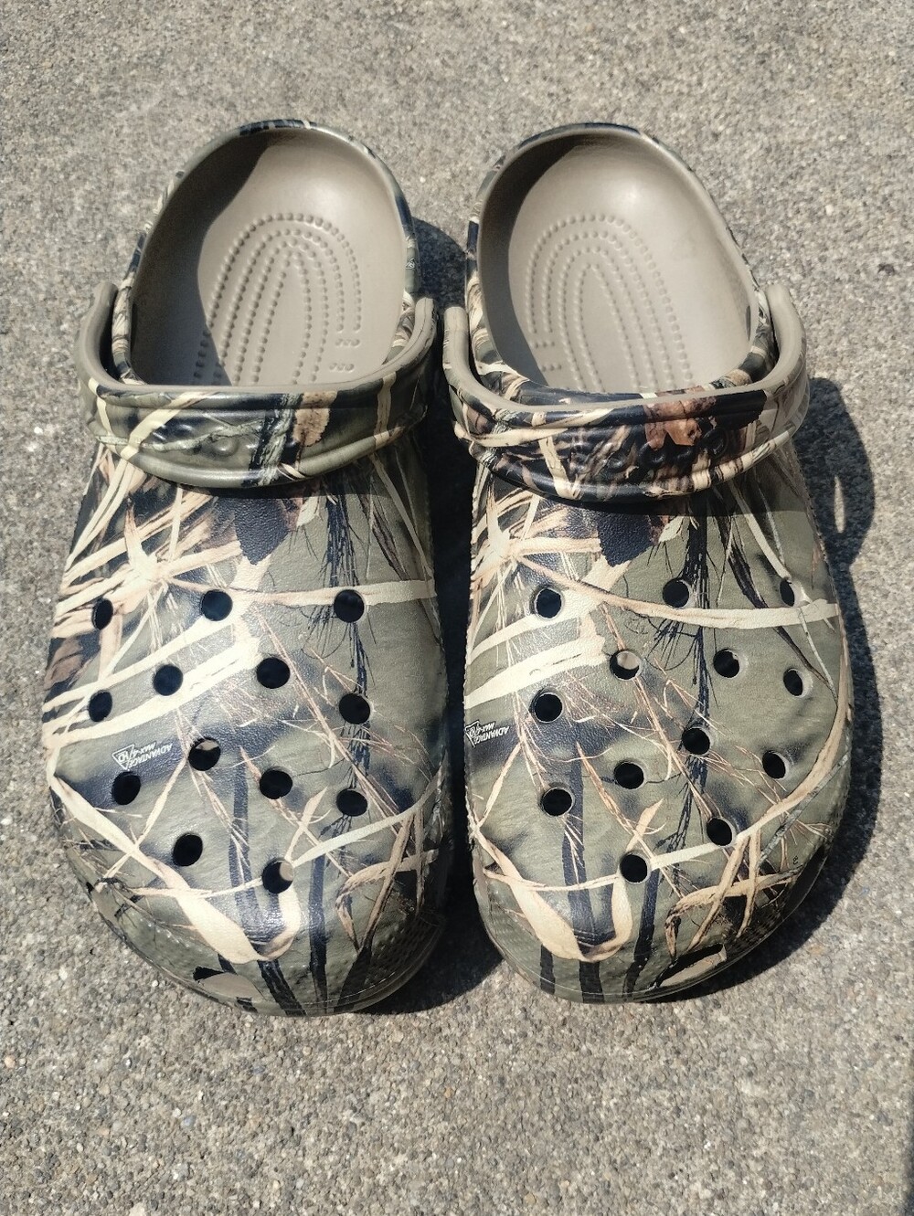 CROCS Classics Realtree Camo slide on men's shoes size 11 NEW